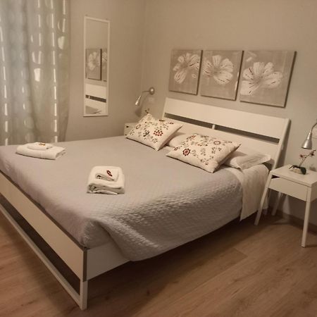 Timeline camere in La Spezia Esterno foto